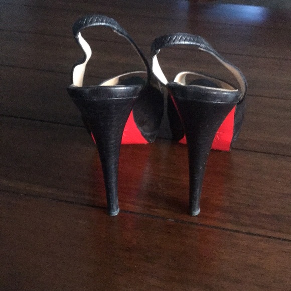 Authenticity Christian louboutin heels - Picture 4 of 6